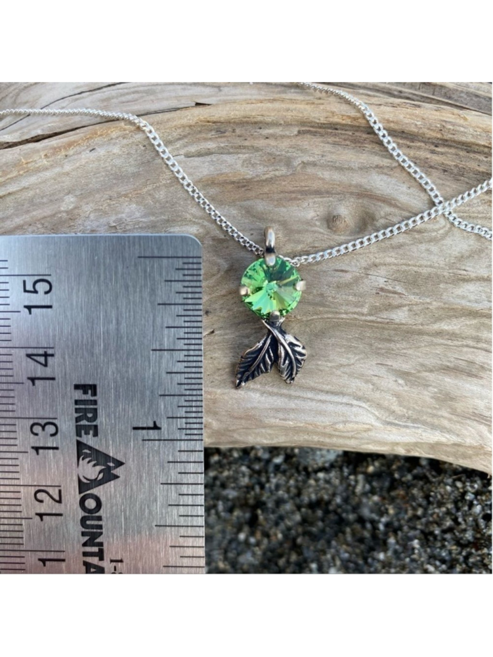 Handcrafted Necklace with Swarovski Crystal and Chain - Picture 4 of 5